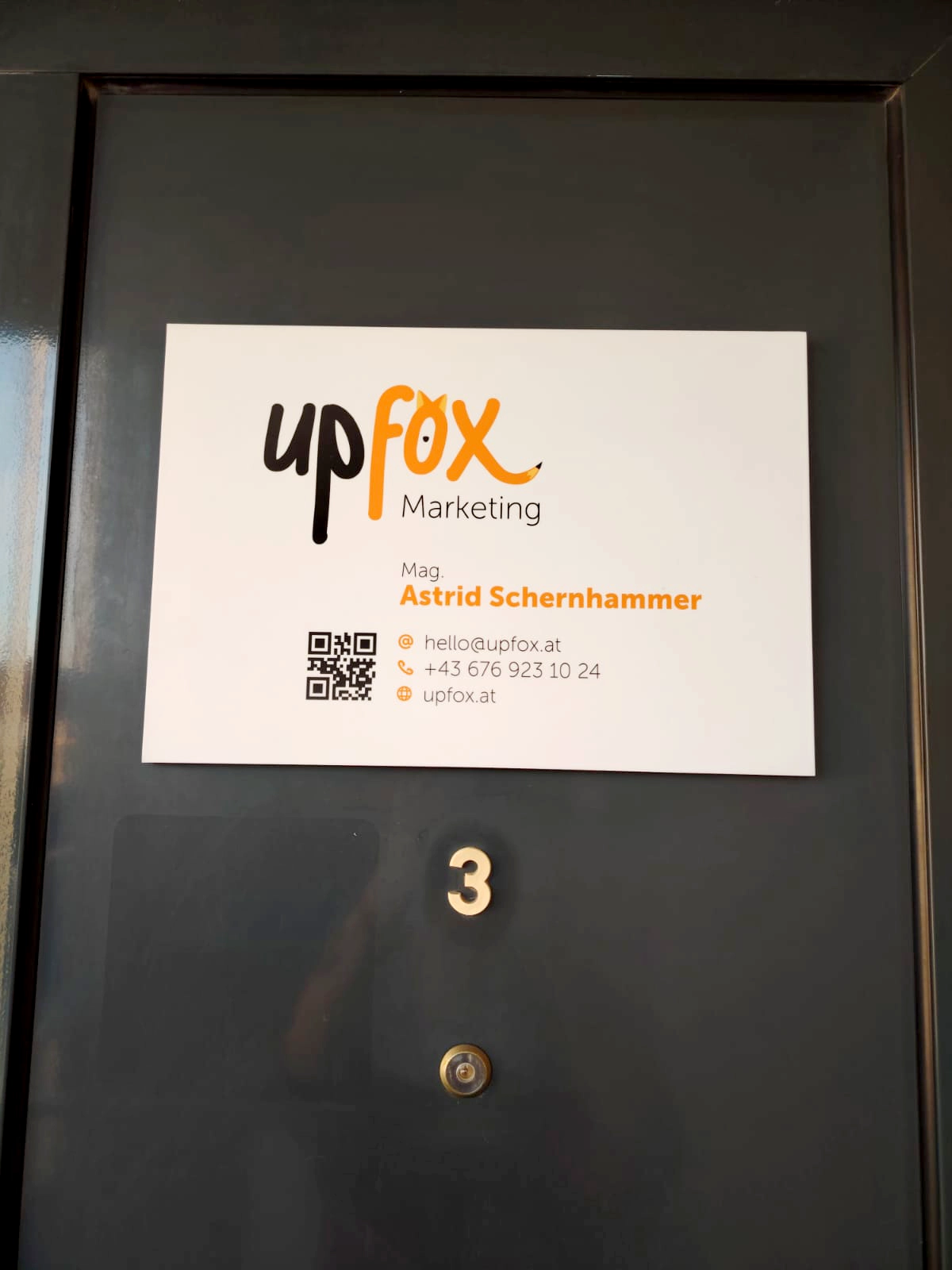 Portfolio: Upfox Marketing Türschild Portfolio: Upfox Marketing Türschild