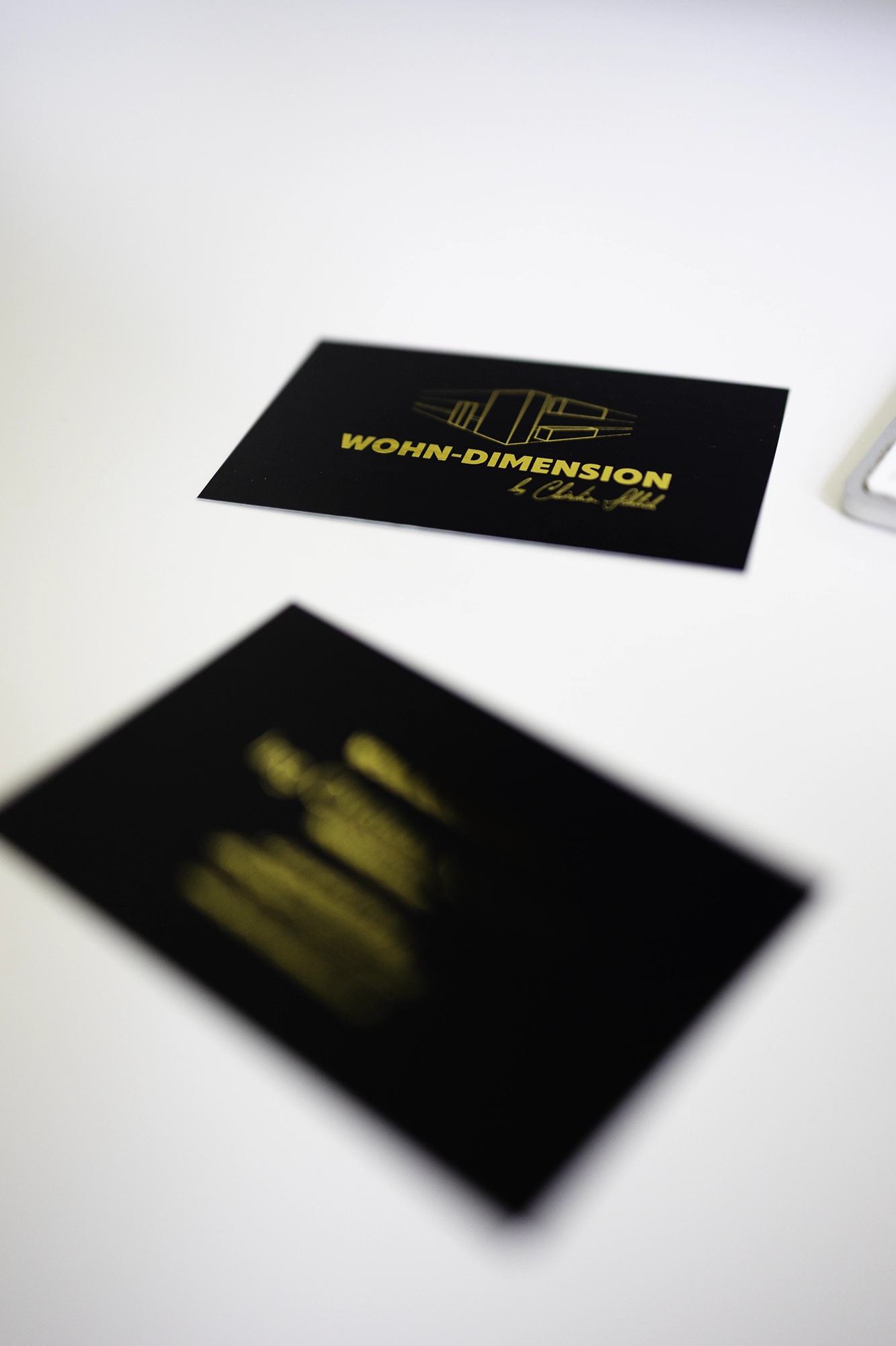 Portfolio: Wohn-Dimension Visitenkarte Detailaufnahme Portfolio: Wohn-Dimension Visitenkarte Detailaufnahme